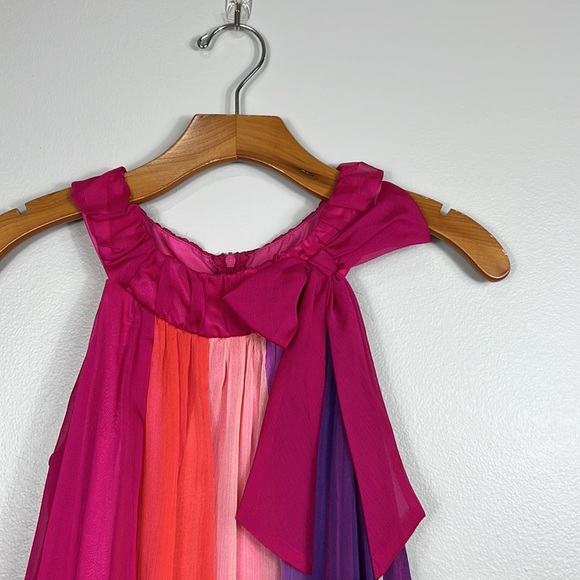 IRIS & IVY Chiffon Dress - Picture 2 of 8